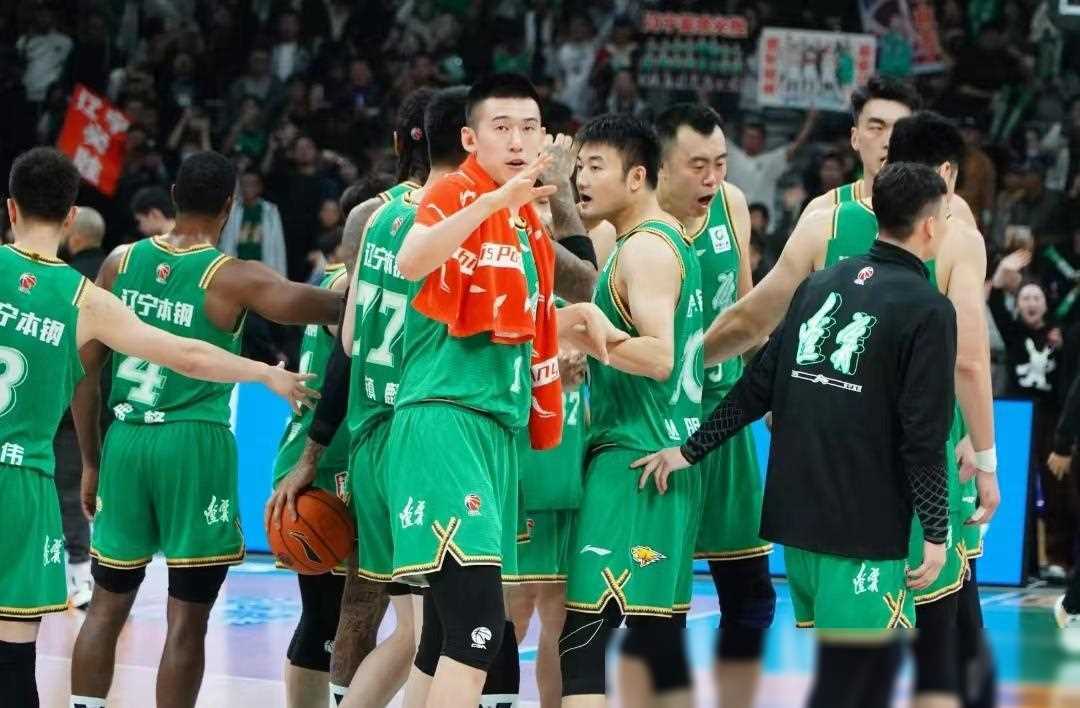 转折点！武汉三镇主帅复盘；CBA季后赛训练课后攻防权衡；悬念犹存；心理建设被强调的简单介绍